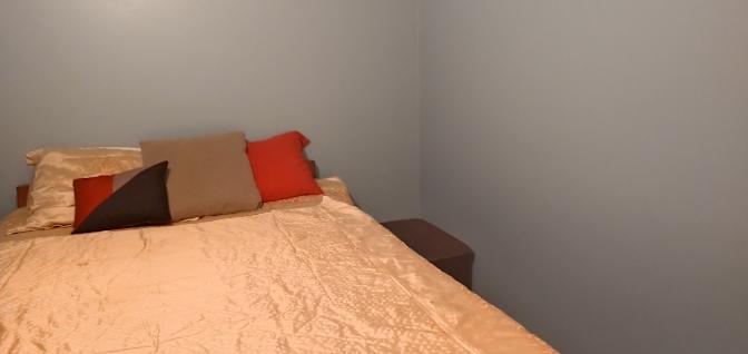 Linda's room