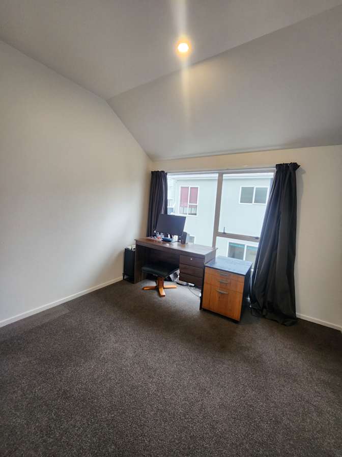 Craig's room