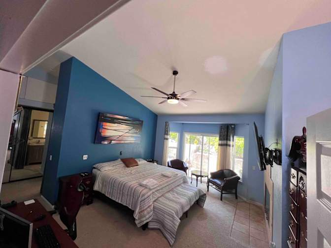 Hamid Tavakoli's room