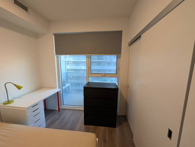 Vivian Lewis's room