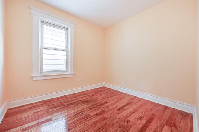 Vicky's room