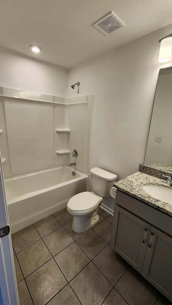 Alcove Rooms's room