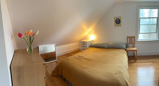 Christie's room