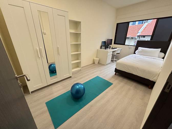 Harry Lee's room