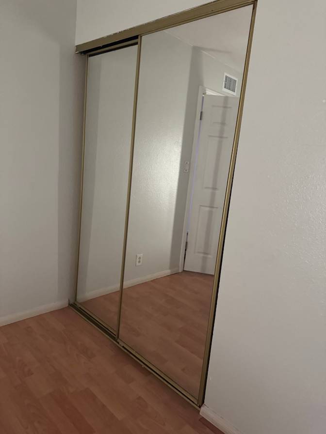 Jeanie's room