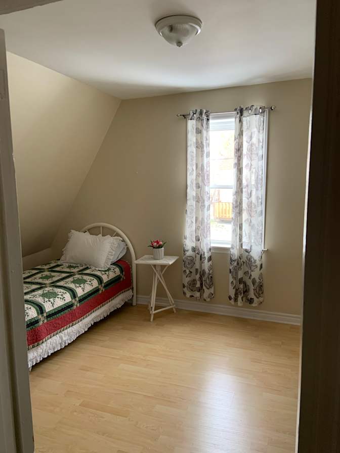 Kimberly Colbourne's room