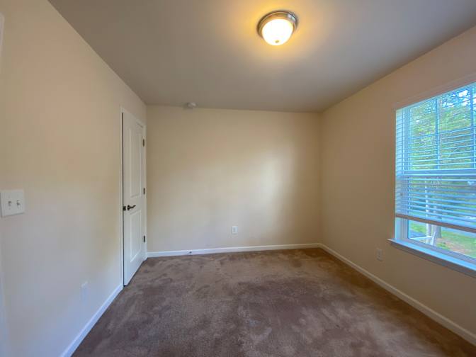 Alcove Rooms's room