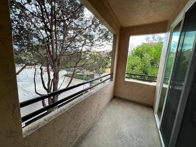 Venetian Condos's room