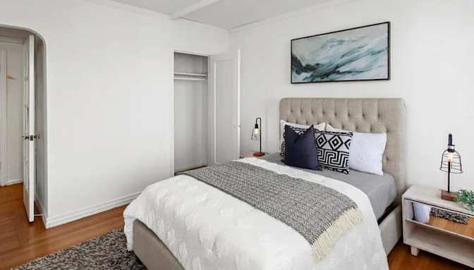 Diana's room