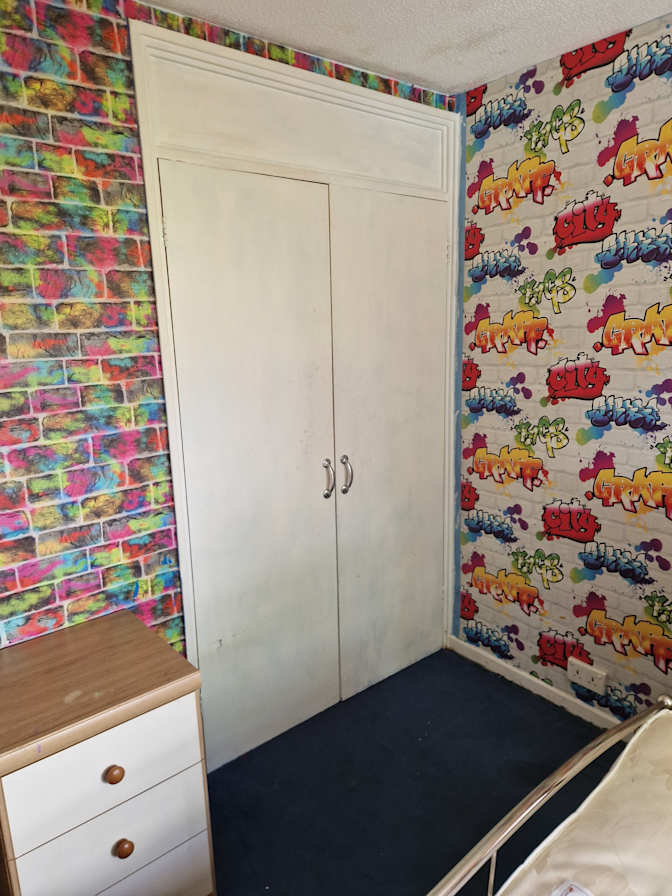Jayne's room