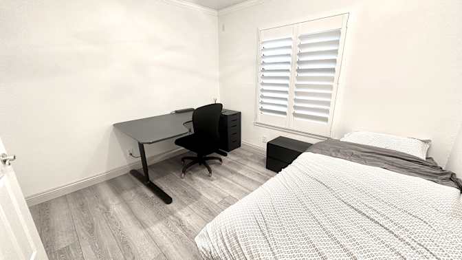 Yumi-n-Chris's room