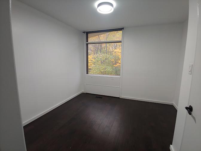 Steven Bakocs's room