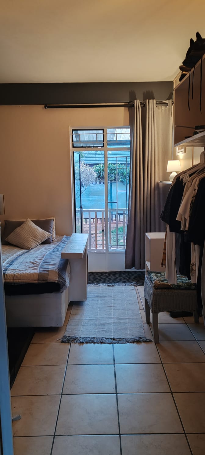 Alain's room
