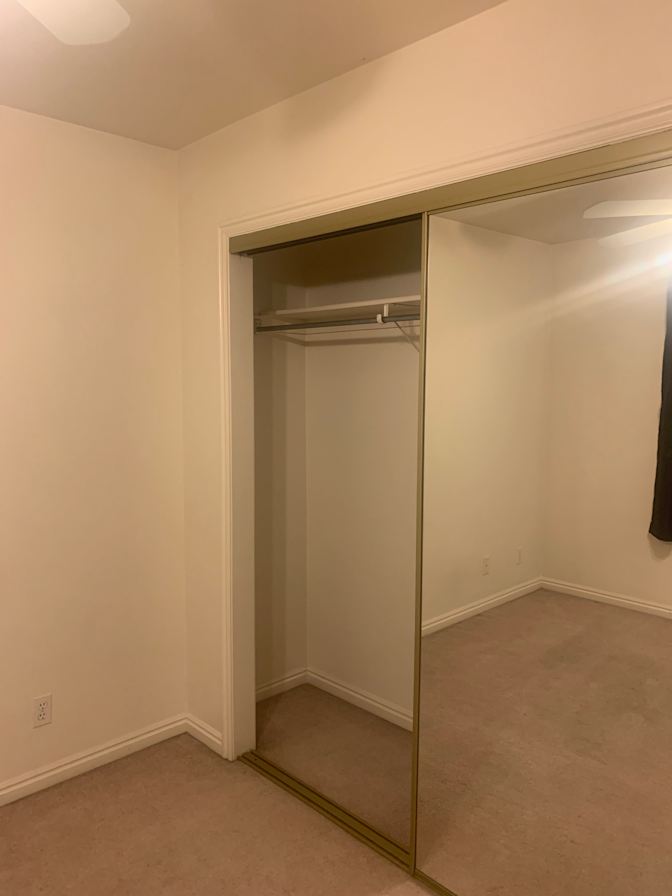 D's room