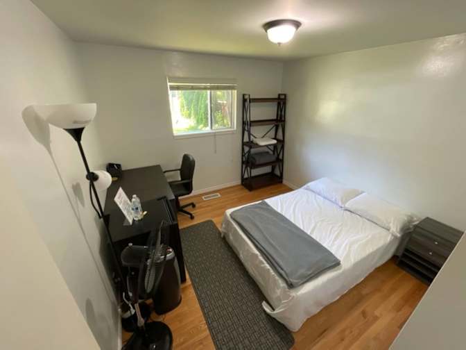 Raymond Liang's room