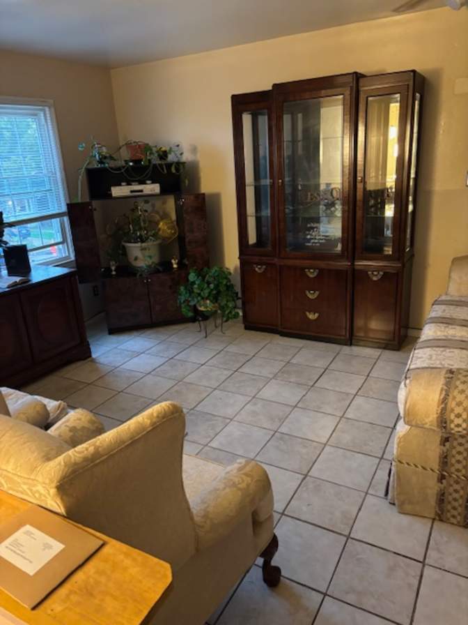 Alcove Rooms's room