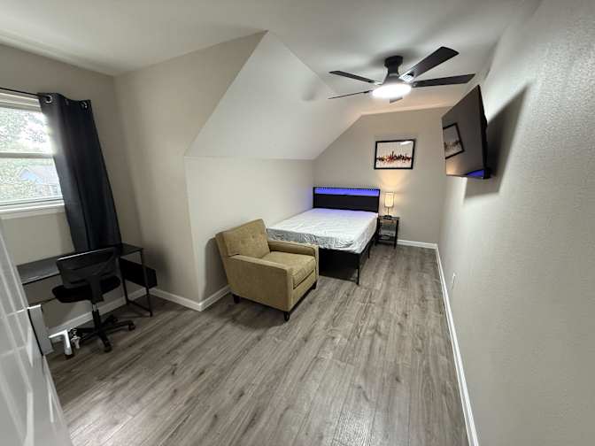 PadSplit's room
