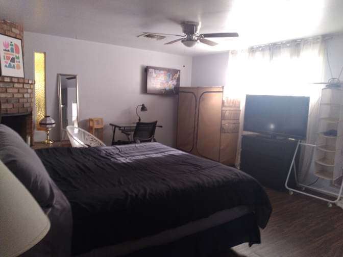 Pepe's room