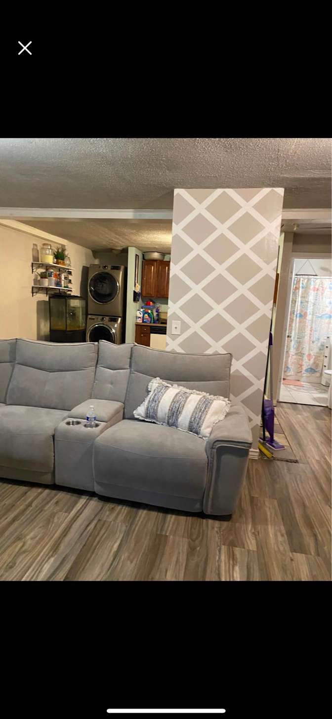 Alba's room