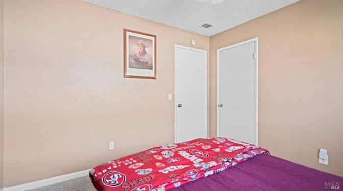 Greyson's room