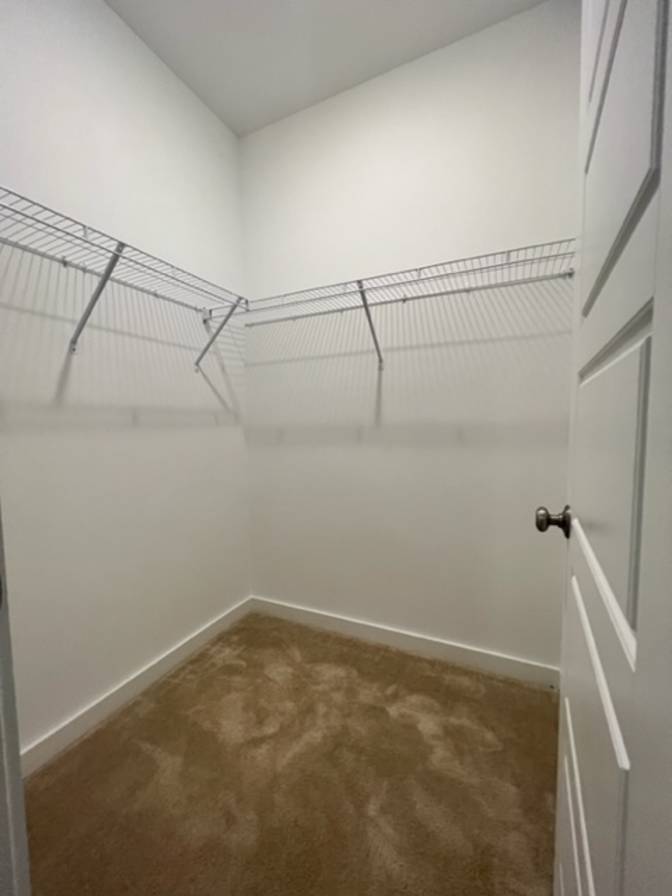 Alcove Rooms's room