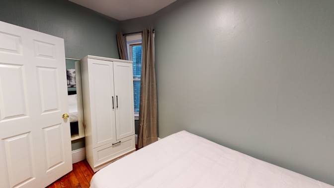 Sam June's room