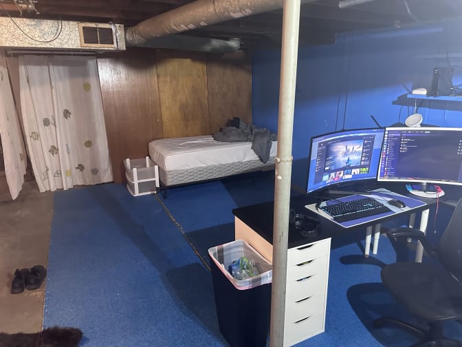 Mark's room
