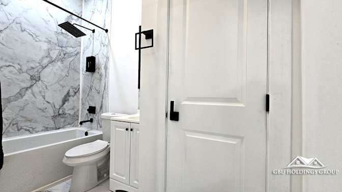 GBU Holdings Group's room