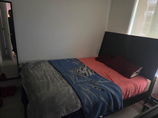 Eddy's room