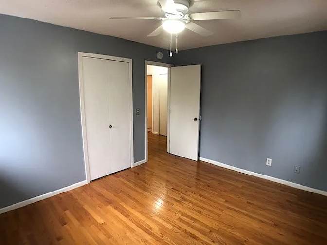 Shelly's room