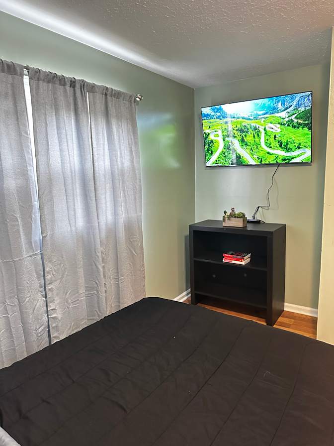 Ari's room