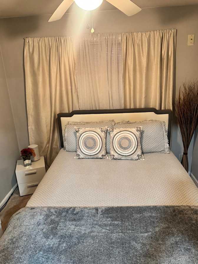 Lionel's room