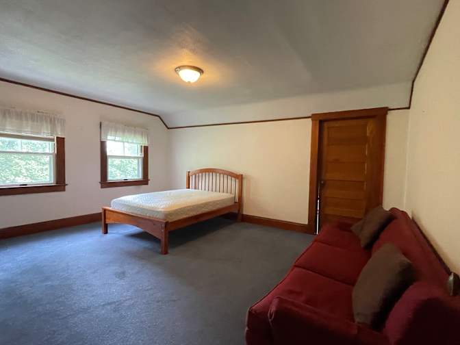Anna's room