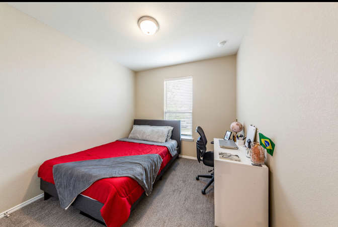 Reggie's room