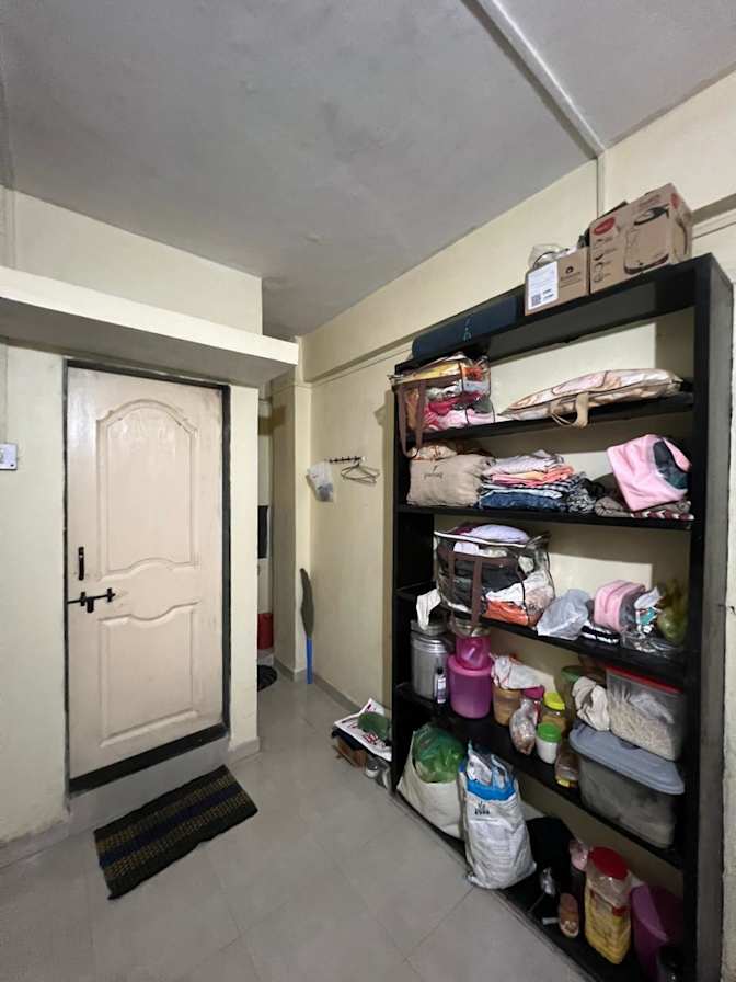 Aditi chincholkar's room