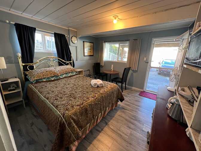 Anita's room
