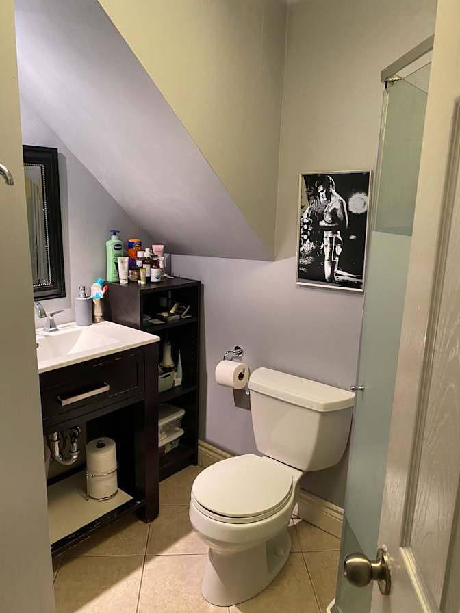 Lisa's room