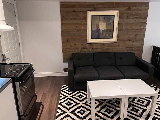 Nick Sarkovski's room