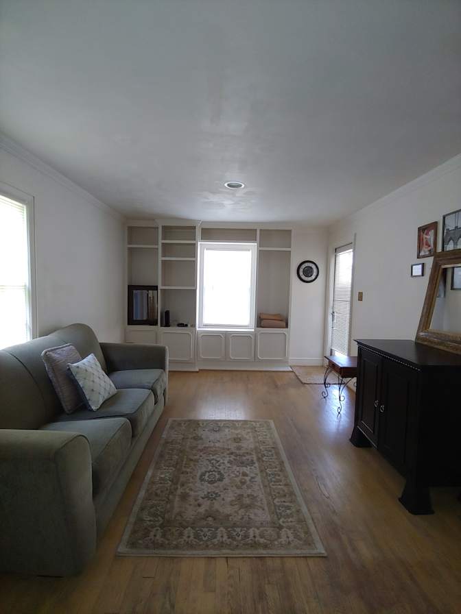 Friendly Center Area's room