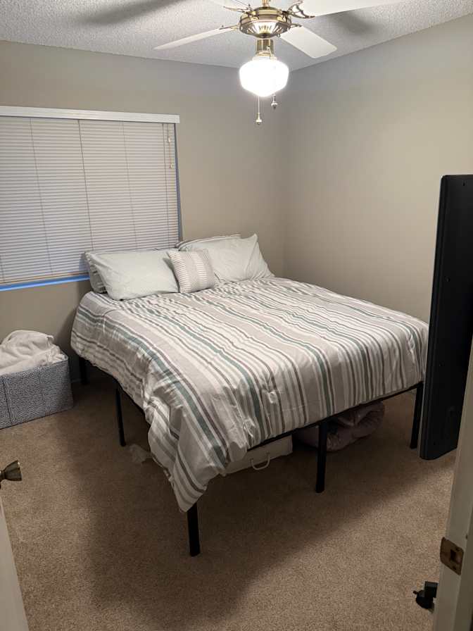 Dan's room