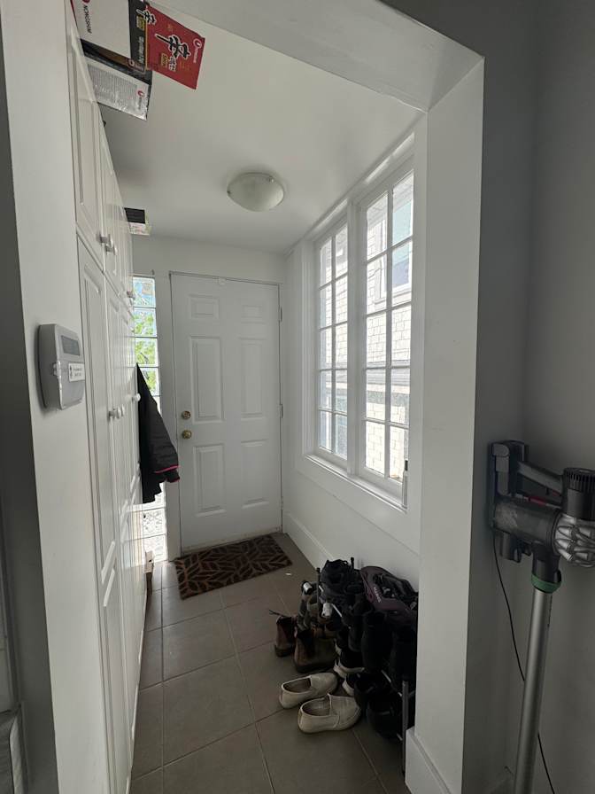 Julie Dey's room