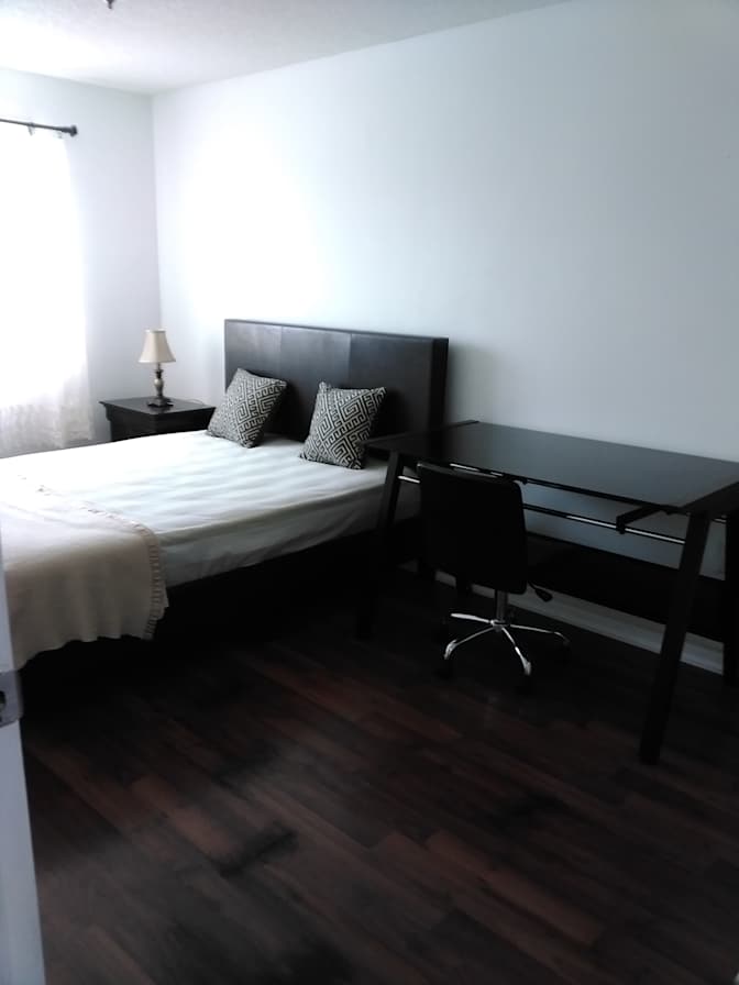 annie's room