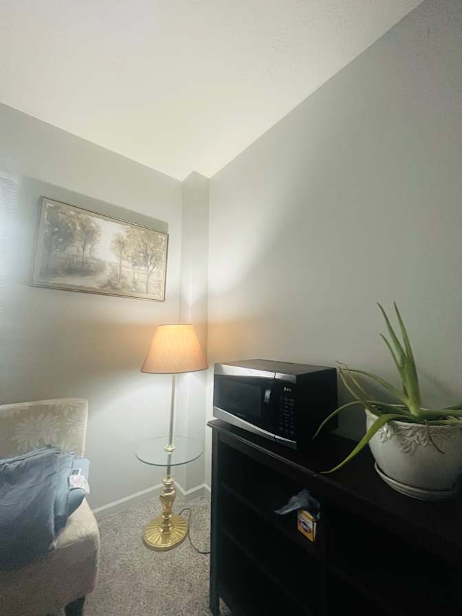 dina's room