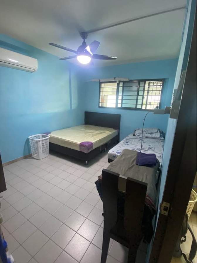 mani's room