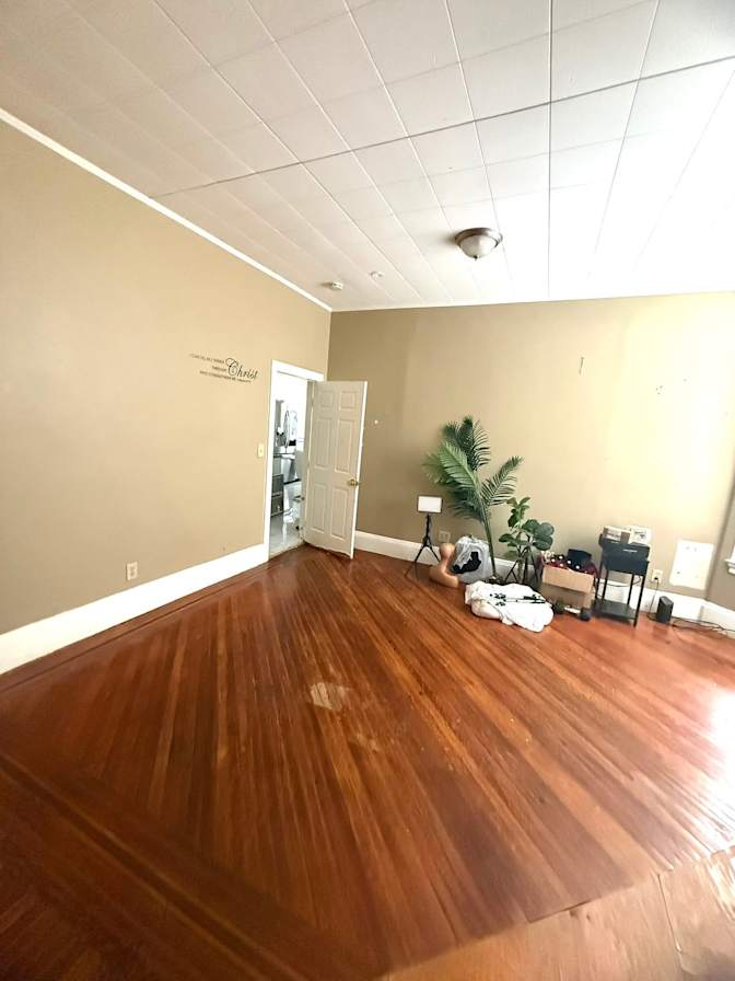 Mary's room