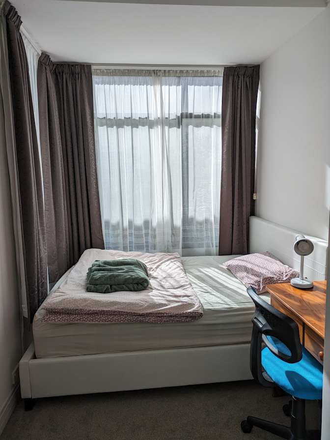 Tanka's room
