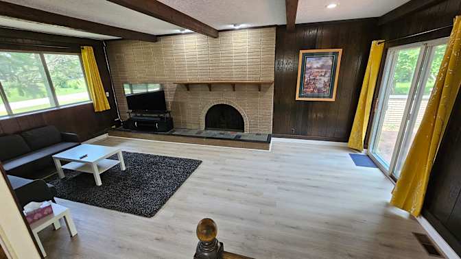 Neil Virani's room