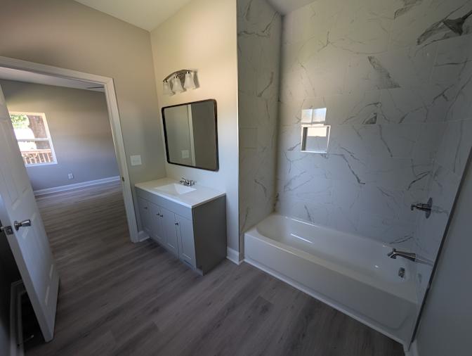 Alcove Rooms's room