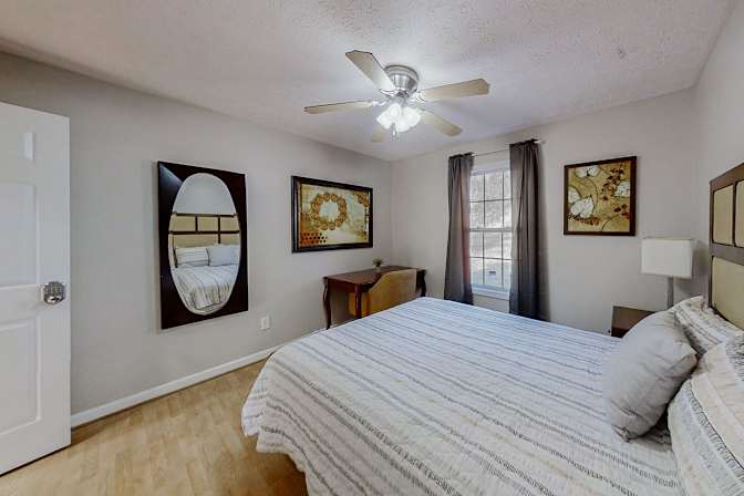 PadSplit's room