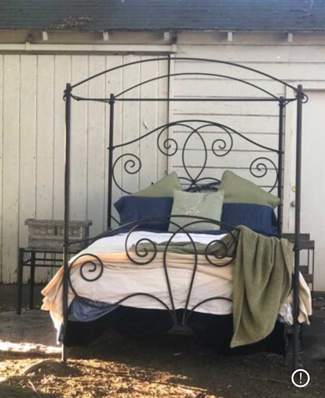 AMANDA's room